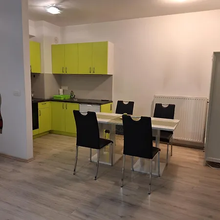 Lona Flat Appartamento *