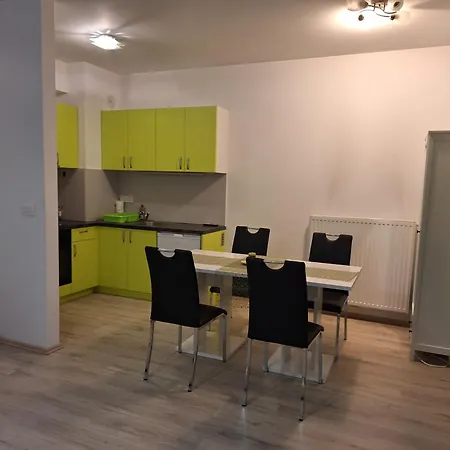 Lägenhet Lona Flat